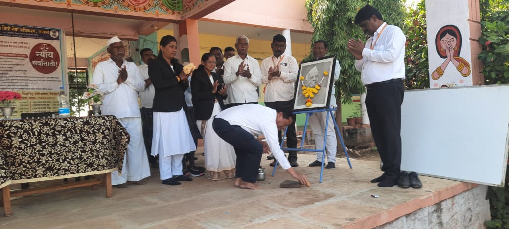 विधी सेवा समिती सातारा अंतर्गत विधीसेवा समिती माण दहिवडी व म्हसवड यांचे सौजन्याने दिवड ता. माण येथ शिबिर संपन्न