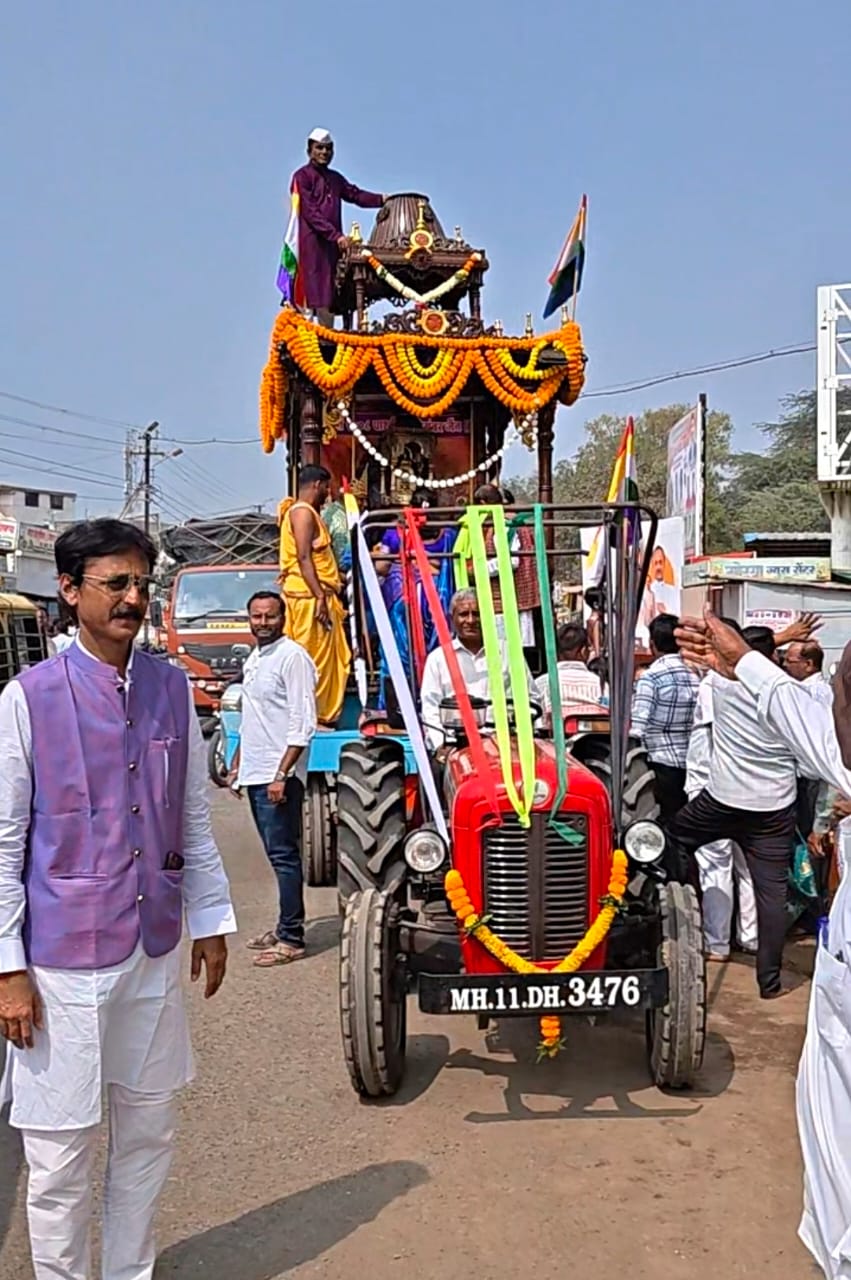पार्श्वनाथ दिगंबर जैन मदिरांचा २४ वा वार्षिक रथोत्सव उत्साहात संपन्न
