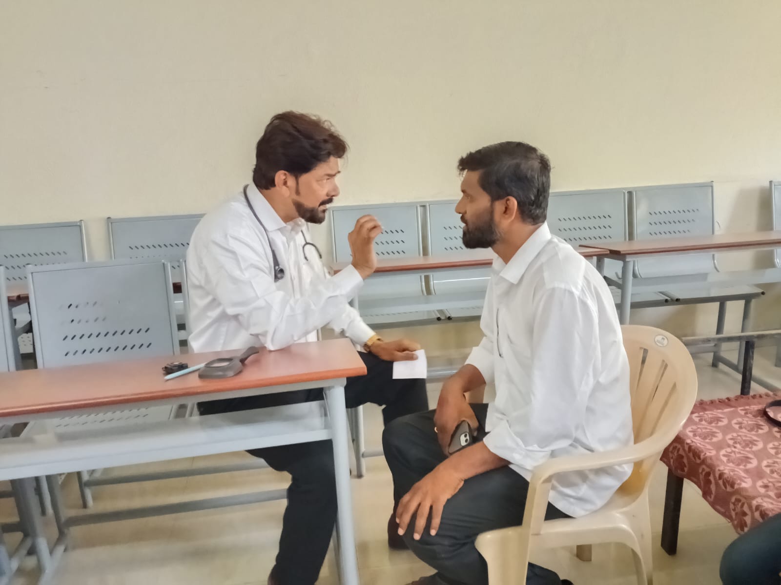 रक्षक रयतेचा महिला सामाजिक फाउंडेशनचे कार्य सर्वांनाच प्रेरणादायी आणि आदर्श घ्यावा असे आहे – डॉ सचिन सूर्यवंशी बेडके