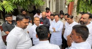 दिल्लीतील आंदोलनाने साताऱ्यात भाजप बद्दलची प्रतिमा खलनायकासारखी.