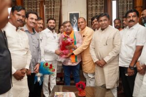 भाजप प्रदेशाध्यक्ष रविंद्र चव्हाण यांनी घेतली आ. बसवराज पाटील यांची मुरुम येथे सदिच्छा भेट