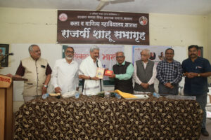 लेखनाला असते वैयक्तिक अनुभवाची किनार:योगेश सोमण